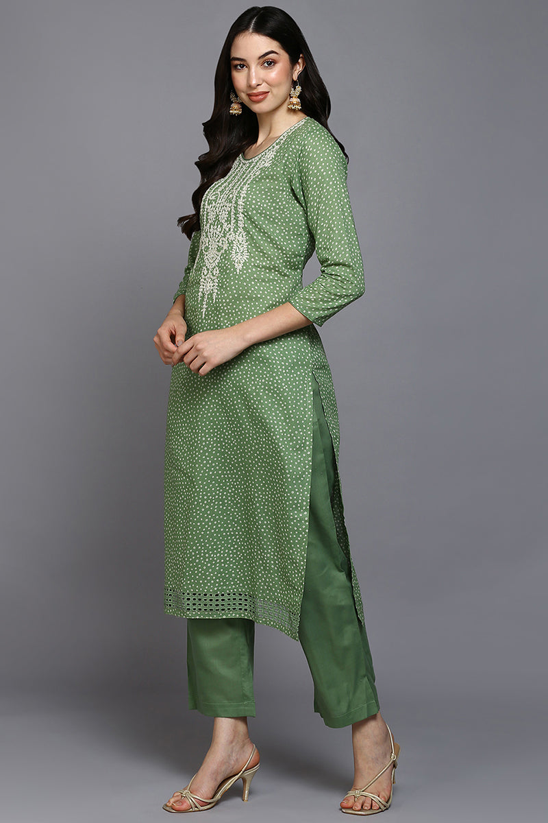 Green Cotton Bandhani Straight Suit Set VKSKD1874