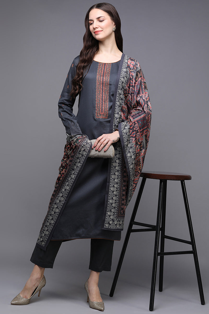 Grey Pure Cotton Ethnic Motifs Straight Suit Set VKSKD1949