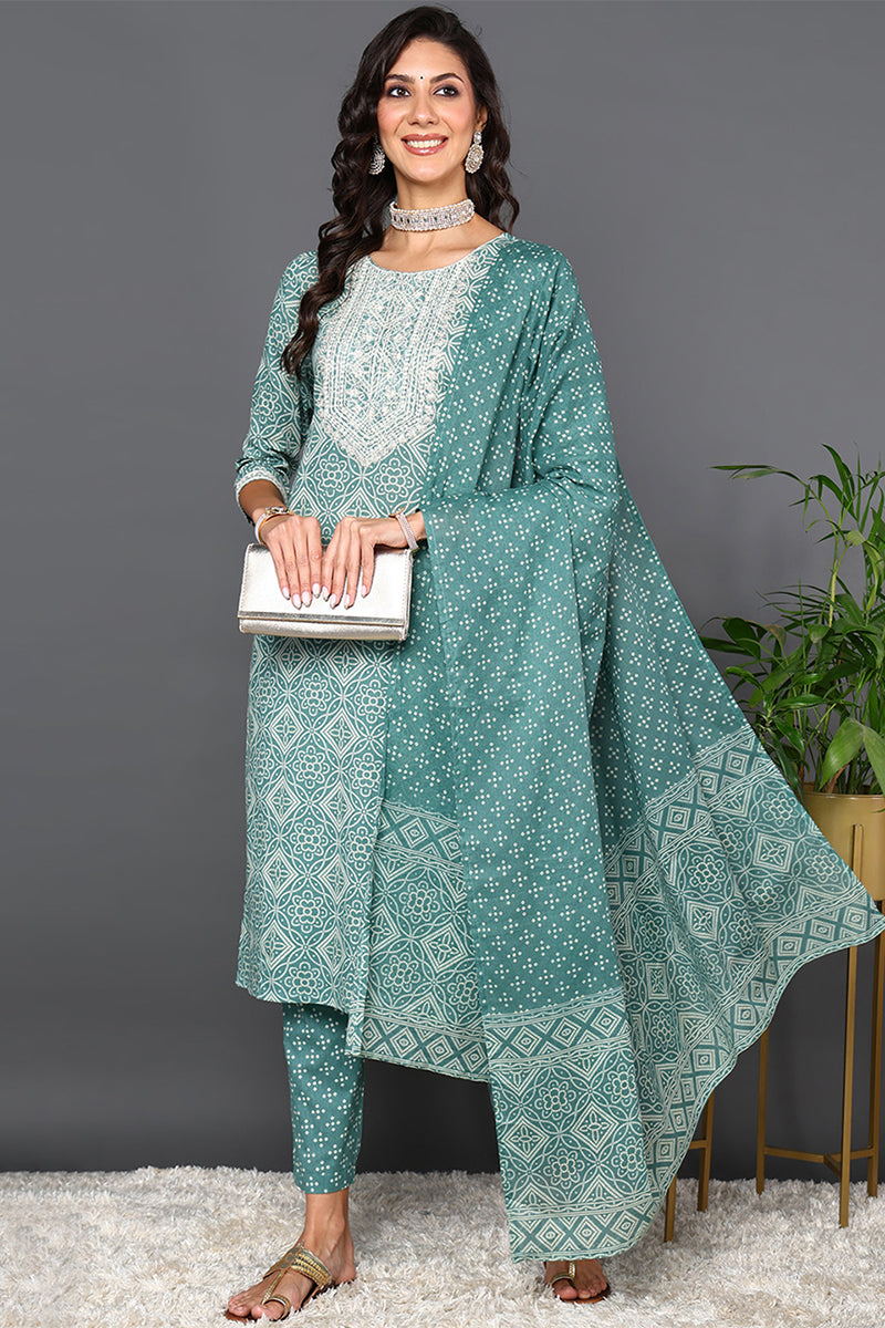 Plus Size Green Pure Cotton Bandhani Printed Straight Suit Set VKSKD1985