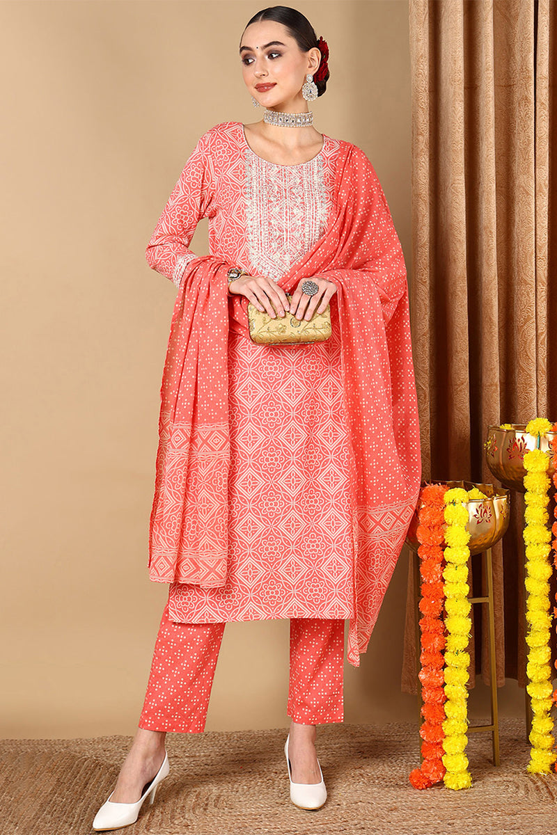 Plus Size Peach Cotton Bandhani Printed Straight Suit Set VKSKD1986