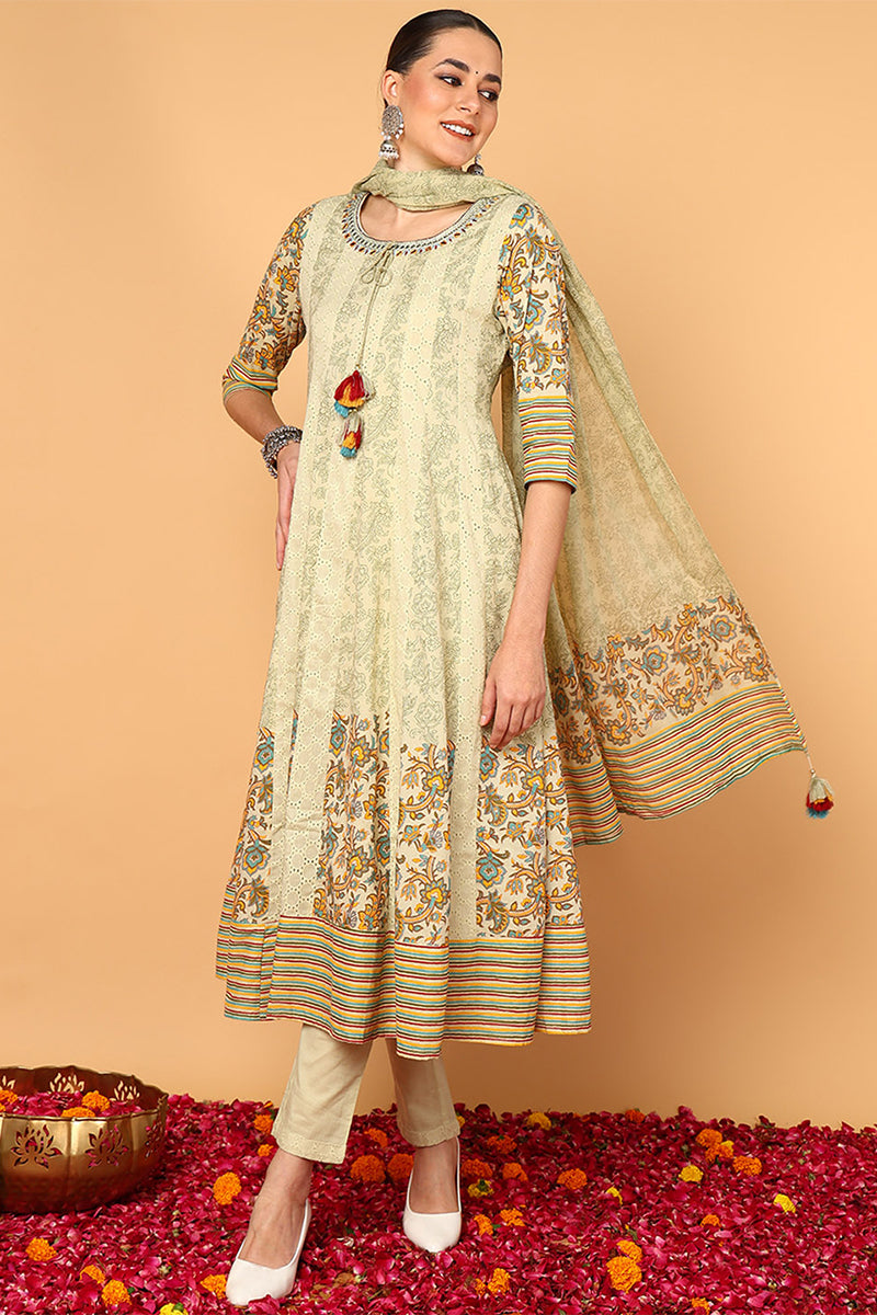 Green Pure Cotton Ethnic Motifs Printed Flared Suit Set VKSKD2089