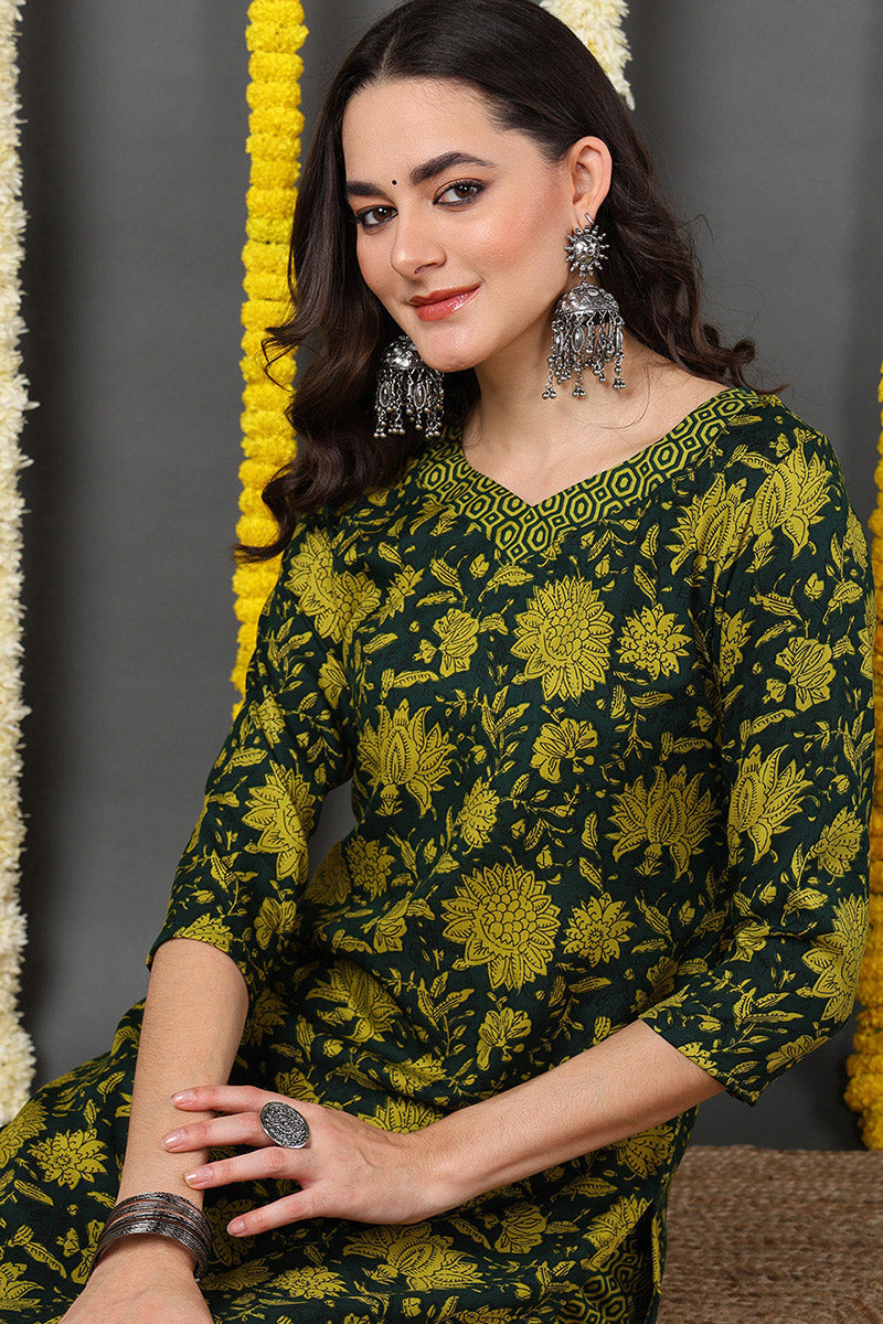 dark green and yellow combination dress Anarkali Suit Dark Green And Yellow Combination Dress Shop Mustard Yellow Paneled Dress With Forest Green