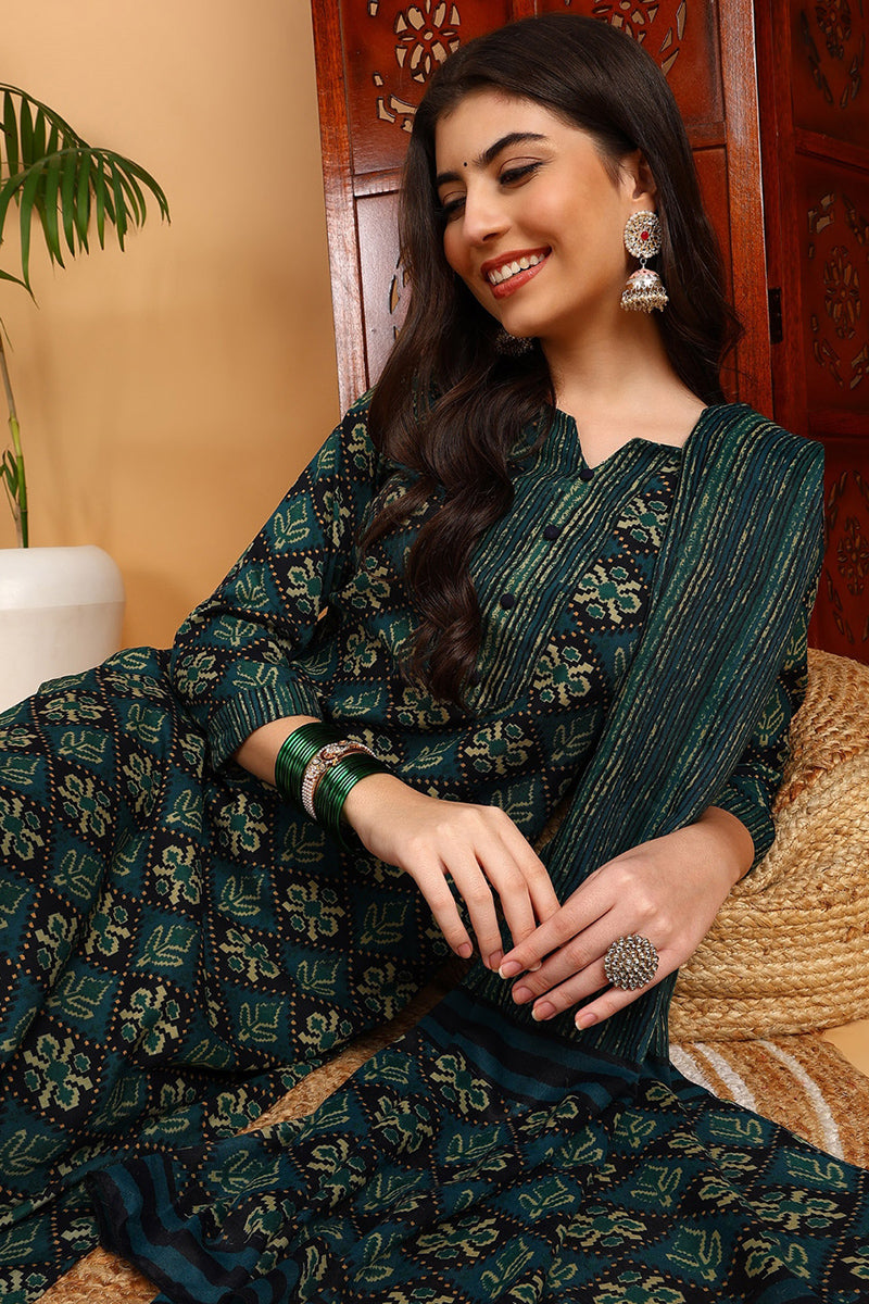 Green Viscose Rayon Ethnic Motifs Printed Straight Suit Set VKSKD2166