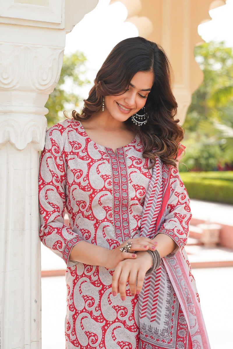Red Rayon Blend Paisley Printed Straight Suit Set With Trouser Bottom VKSKD2263
