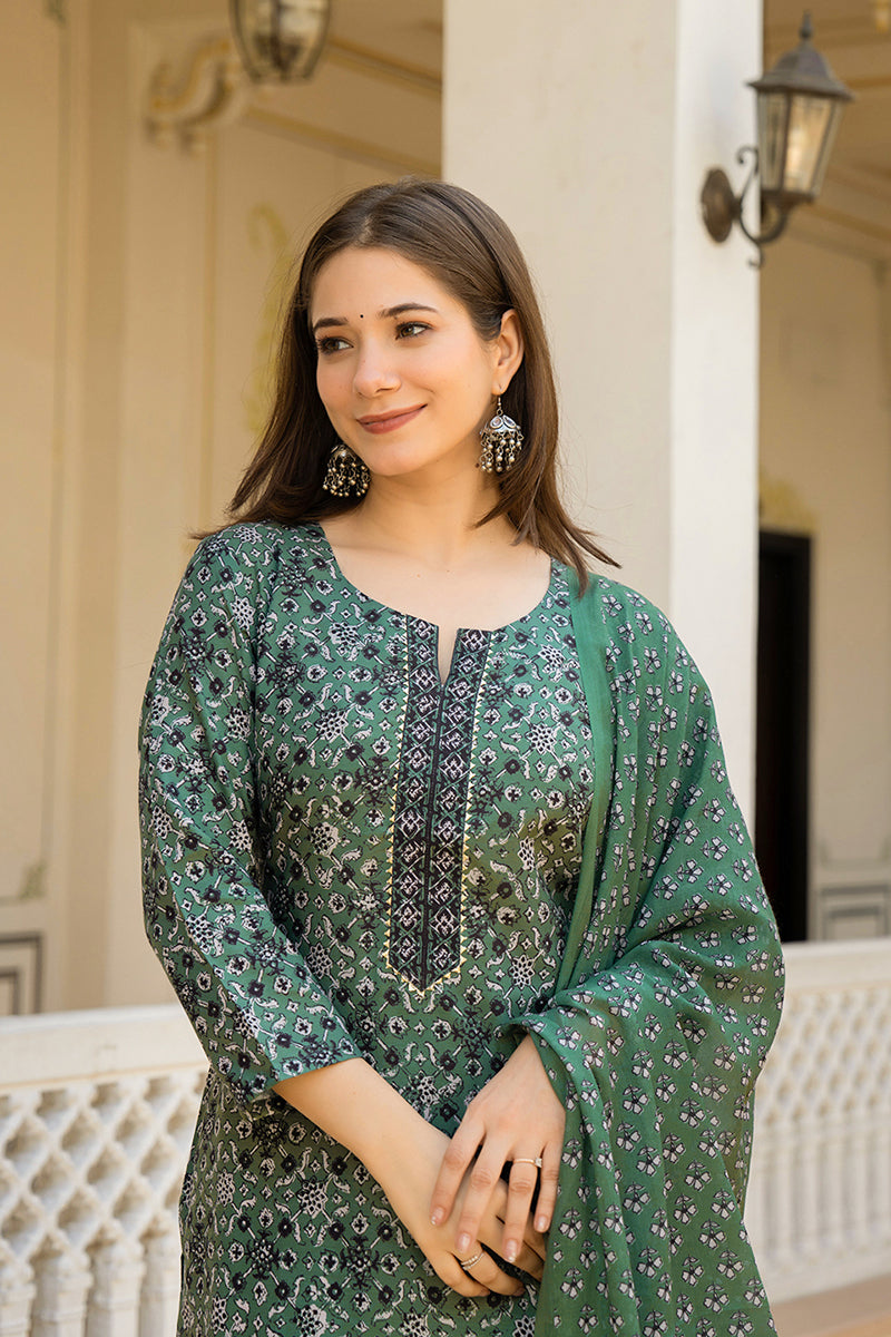 Green Rayon Blend Ethnic Motifs Printed Straight Suit Set With Trouser Bottom VKSKD2281