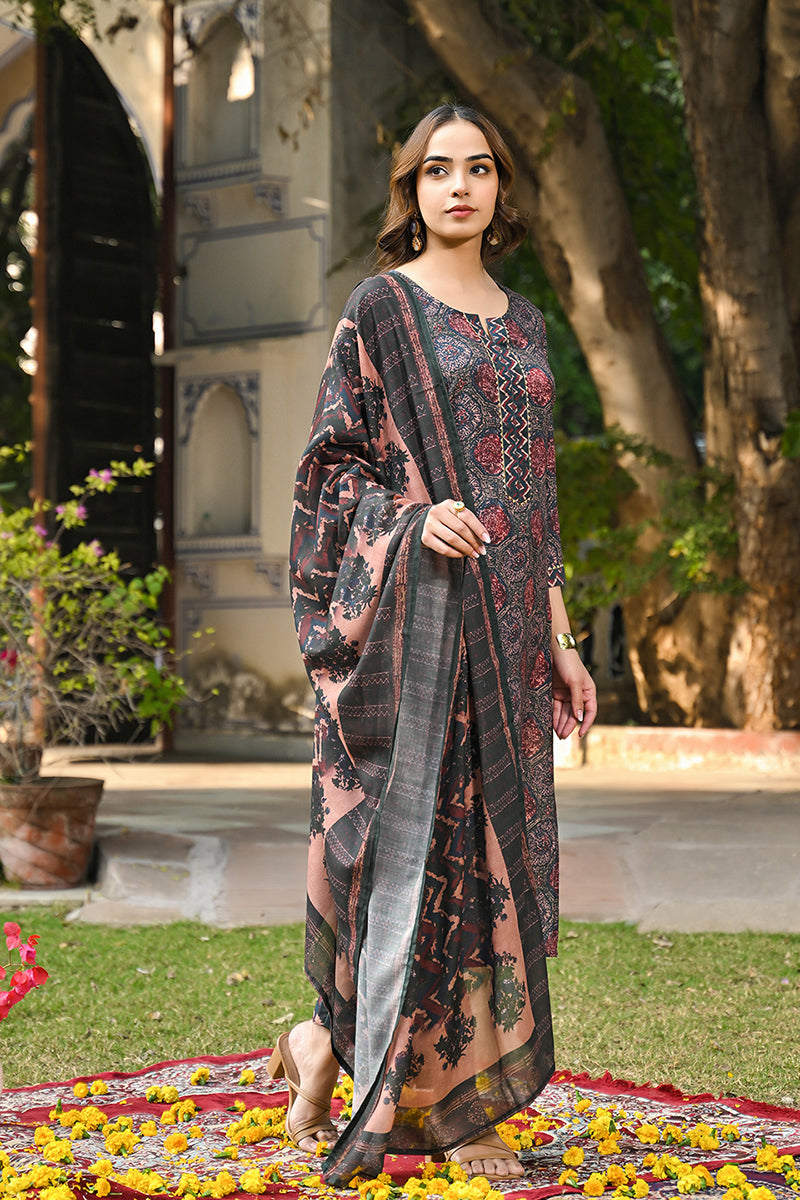 Multi Color Cotton Blend Floral Printed Straight Suit Set VKSKD2299