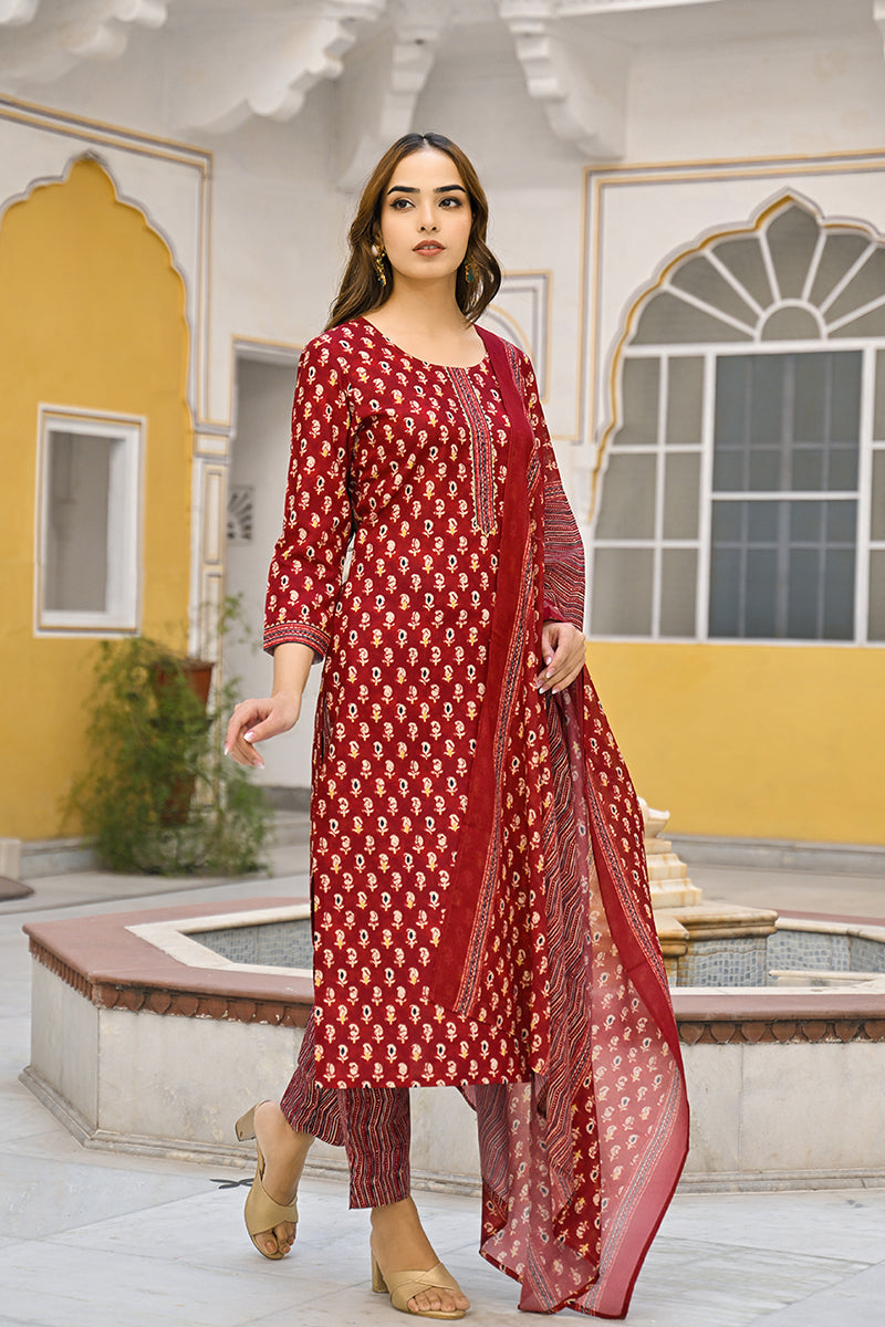 Maroon Rayon Blend Ethnic Motifs Straight Suit Set VKSKD2311