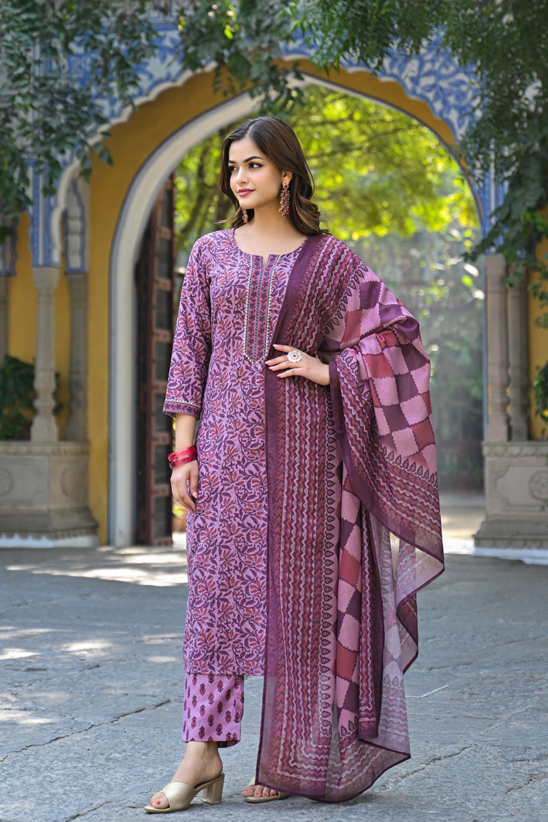 Pink Cotton Blend Floral Printed Straight Suit Set VKSKD2315