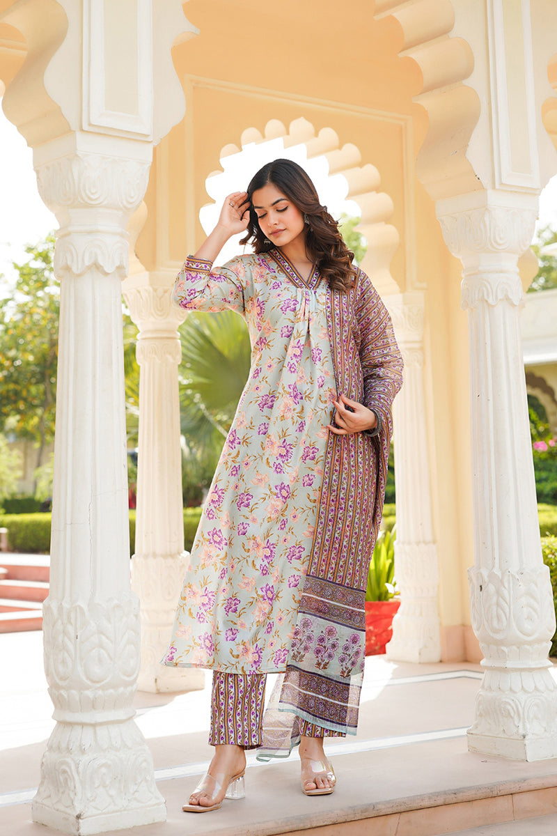 Green Rayon Blend Floral Printed Straight Kurta Trousers With Dupatta VKSKD2338