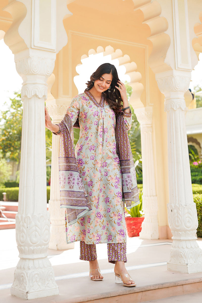 Green Rayon Blend Floral Printed Straight Kurta Trousers With Dupatta VKSKD2338