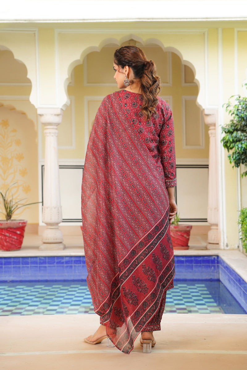 Red Rayon Blend Ethnic Motifs Printed Straight Kurta Salwar With Dupatta VKSKD2342