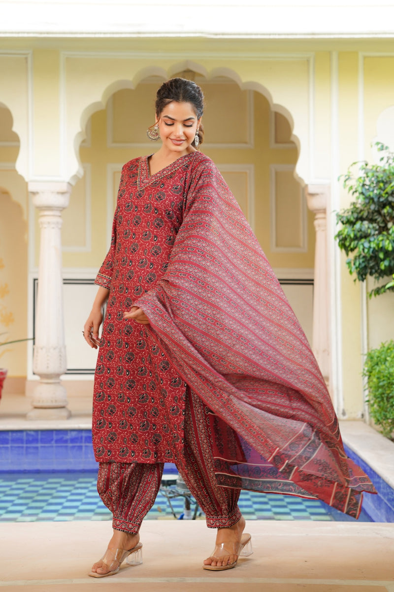 Red Rayon Blend Ethnic Motifs Printed Straight Kurta Salwar With Dupatta VKSKD2342