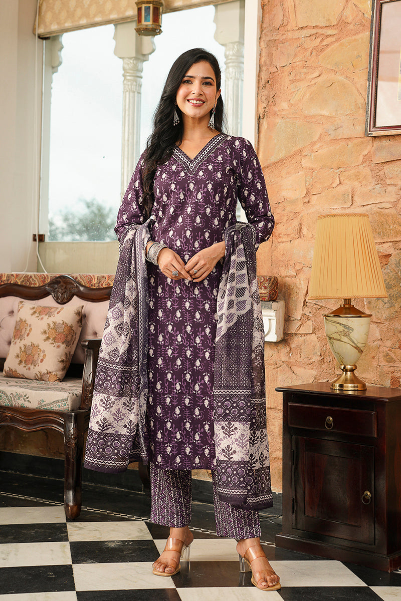 Purple Cotton Blend Ethnic Motifs Printed Straight Kurta Trousers With Dupatta VKSKD2397