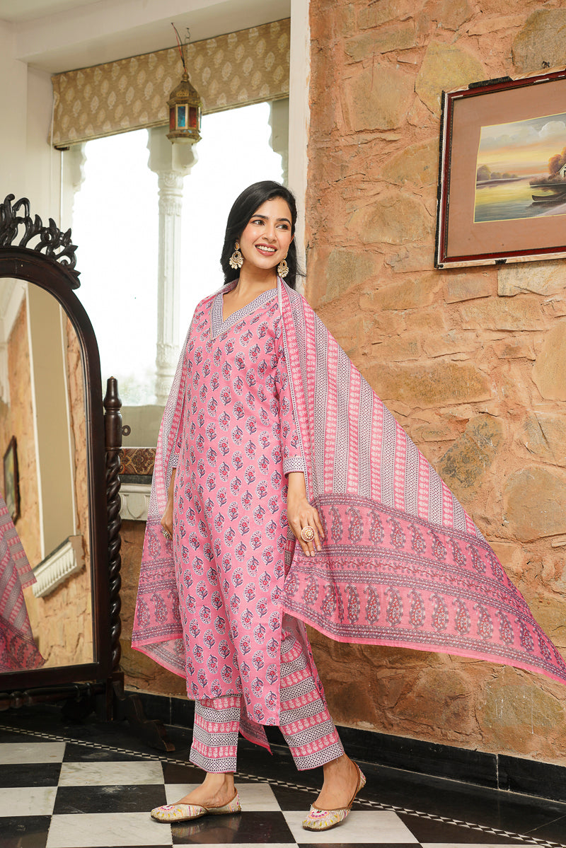Pink Cotton Blend Ethnic Motifs Printed Straight Kurta Trousers With Dupatta VKSKD2406