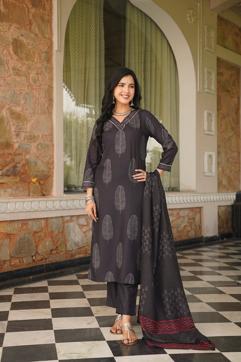Black Cotton Blend Printed Straight Kurta Trousers With Dupatta VKSKD2411
