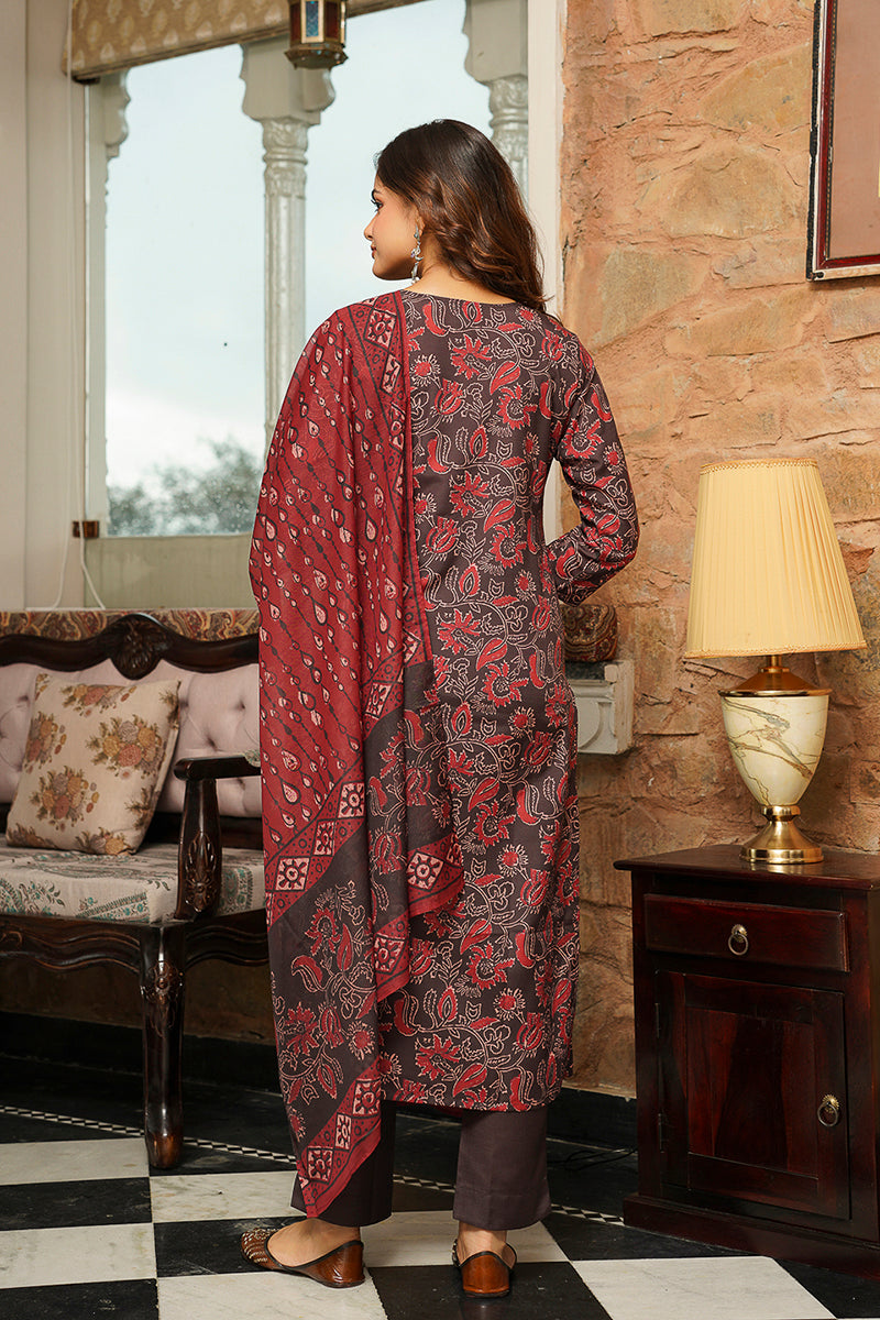 Brown Cotton Blend Floral Printed Straight Kurta Trousers With Dupatta VKSKD2413