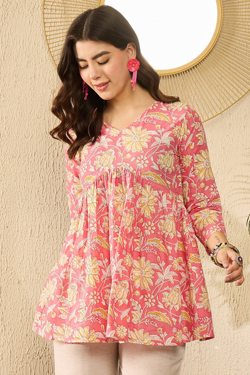 Pink Cotton Blend Floral Printed Regular Kurti Tunics VT1334