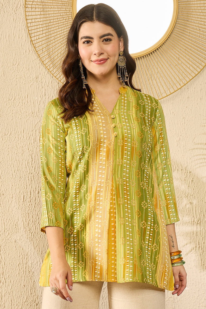 Green Rayon Blend Floral Printed Regular Kurti Tunics VT1348