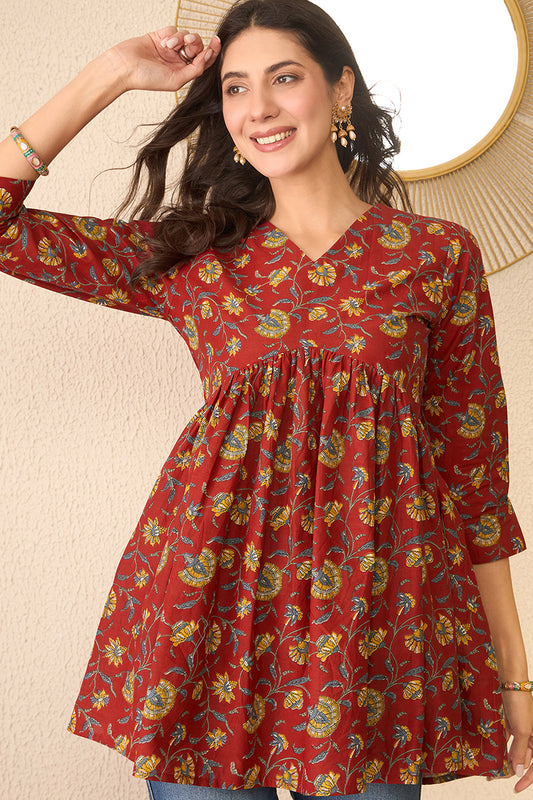 Red Cotton Blend Floral Printed Regular Peplum Top VT1367