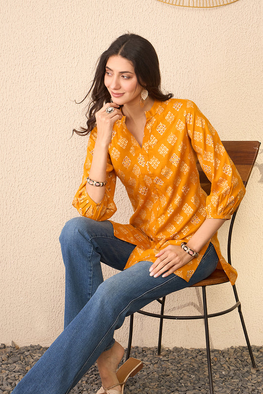 Yellow Cotton Blend Floral Printed Regular Top VT1374