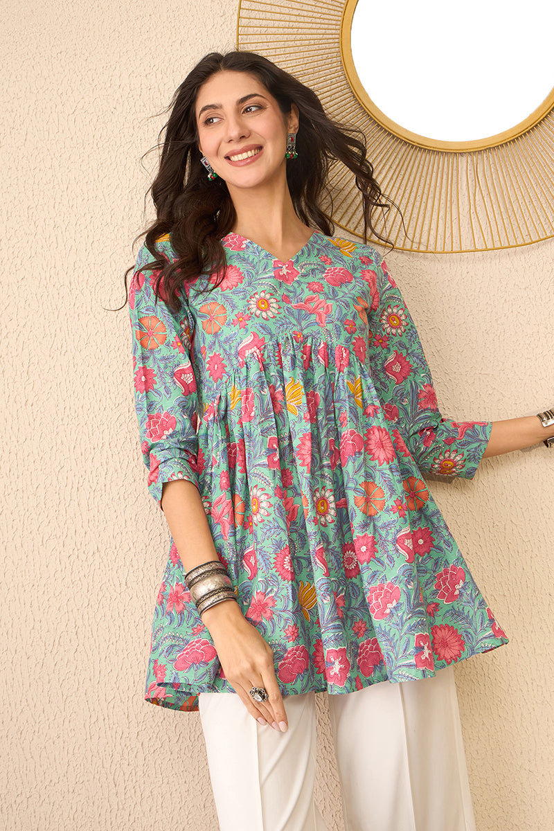 Green Cotton Blend Floral Printed Regular Peplum Top VT1376