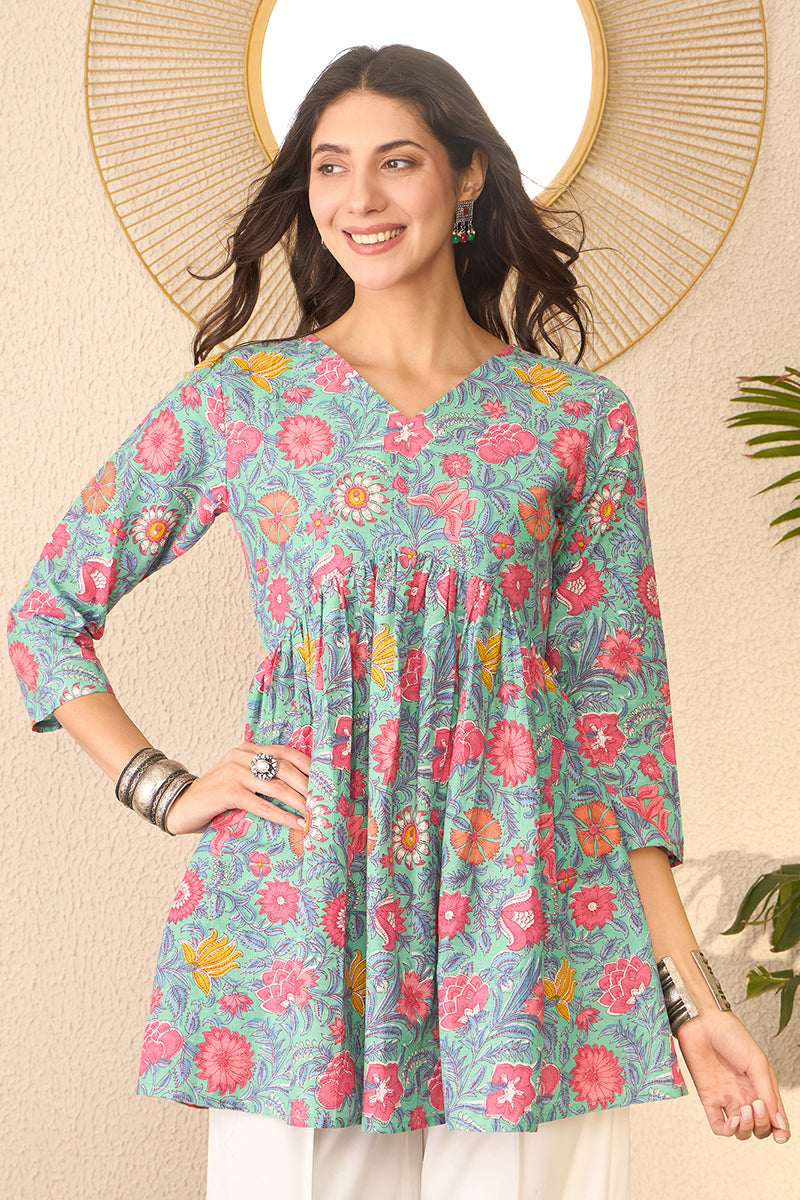 Green Cotton Blend Floral Printed Regular Peplum Top VT1376