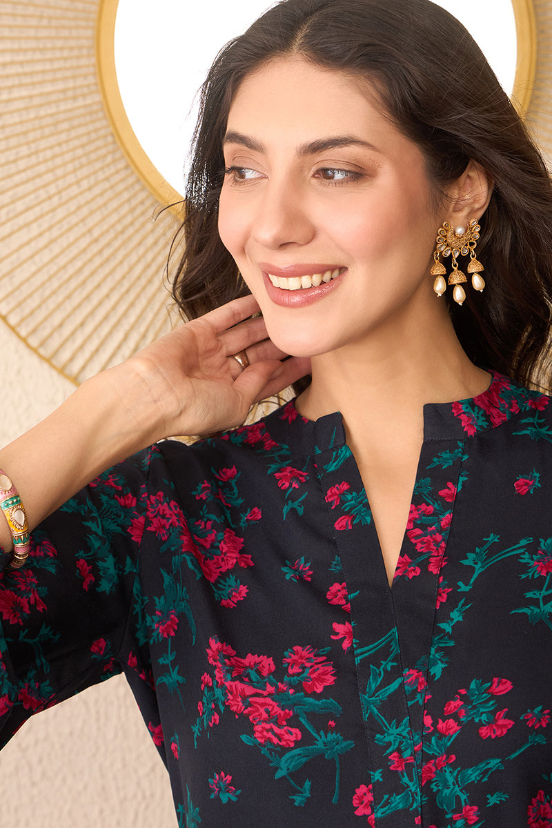 Navy Blue Cotton Blend Floral Printed Regular Top VT1380