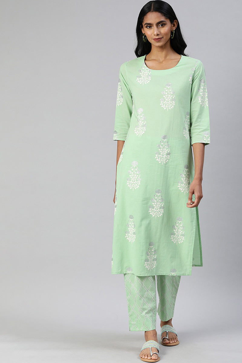 AHIKA Women Sea Green White Printed Kurta with Pyjamas Set