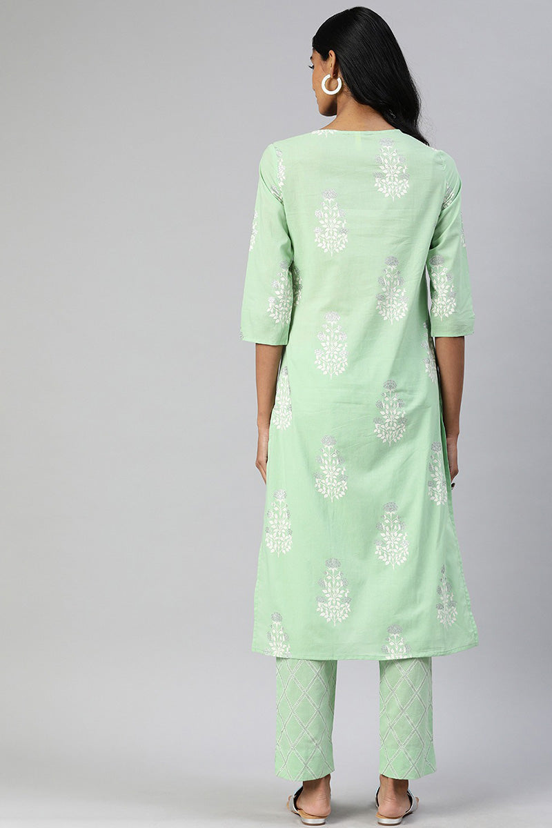 AHIKA Women Sea Green White Printed Kurta with Pyjamas Set