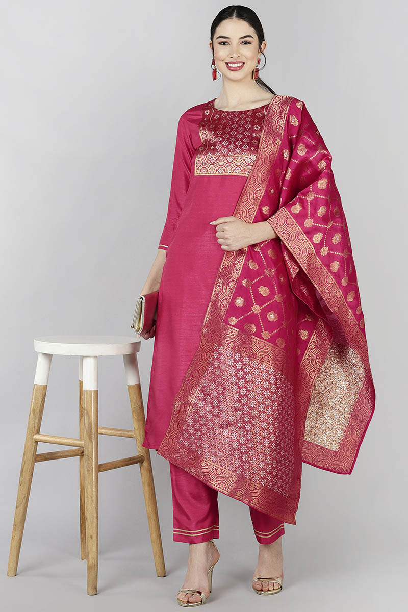 AHIKA Women Red Yoke Design Kurta Trousers With Dupatta 