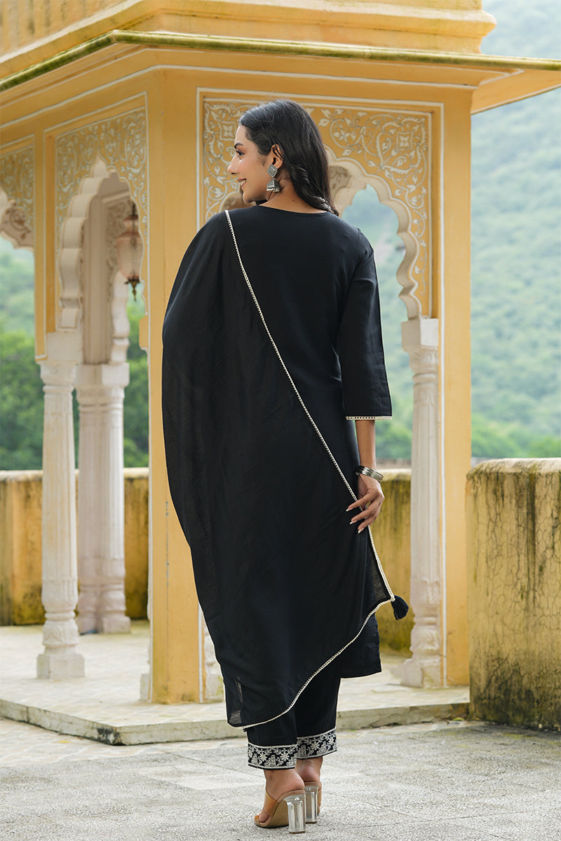 AHIKA Women Black Embroidered Kurta Trousers With Dupatta