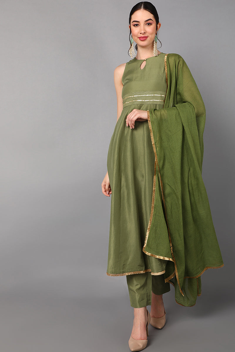 AHIKA Women Green Empire Kurti with Trousers & With Dupatta