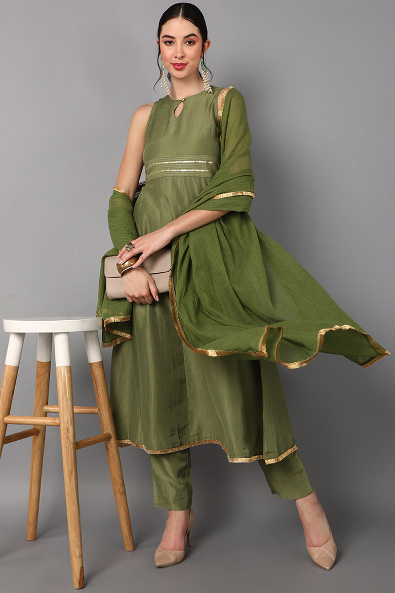 AHIKA Women Green Empire Kurti with Trousers & With Dupatta