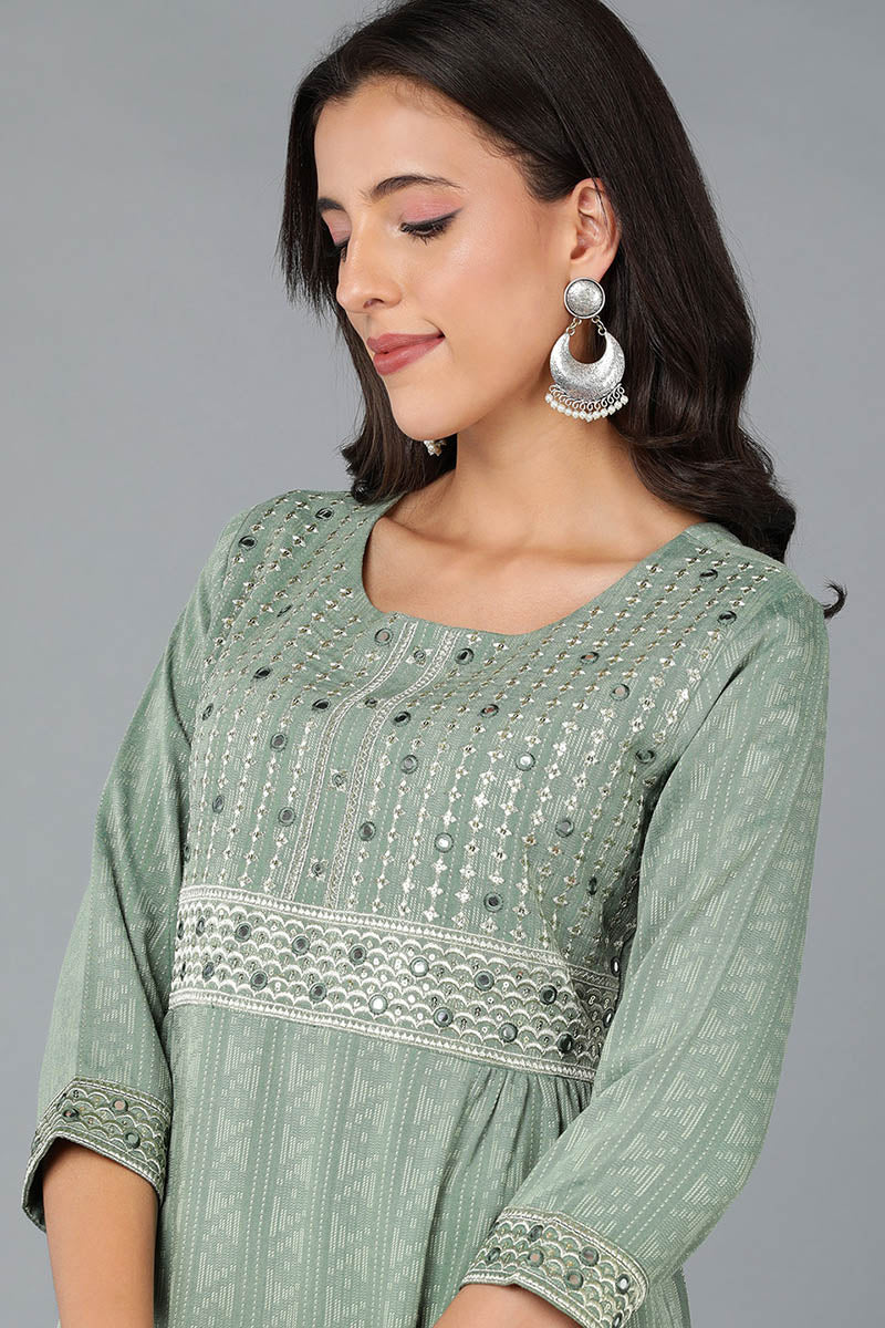 Green Silk Blend Ethnic Motifs Embroidered Anarkali Kurta 