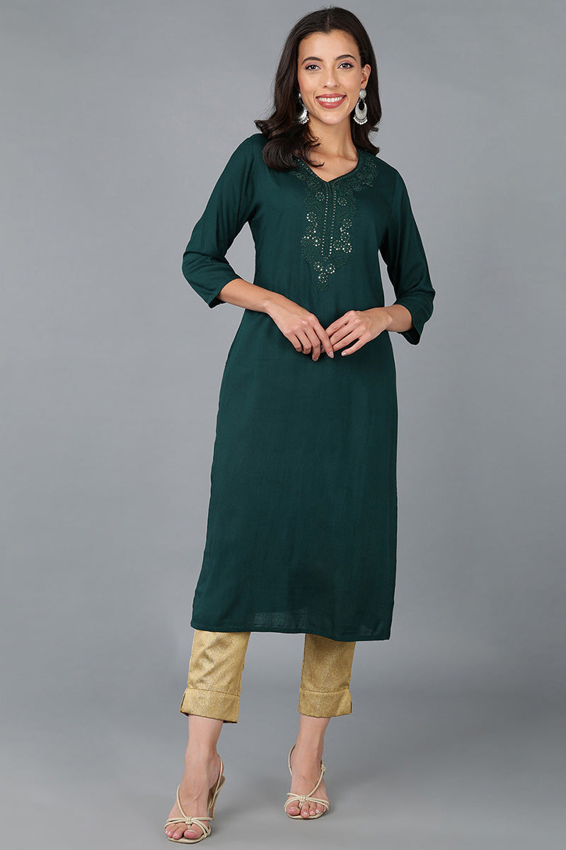 Green Cotton Blend Solid Embroidered Straight Kurta