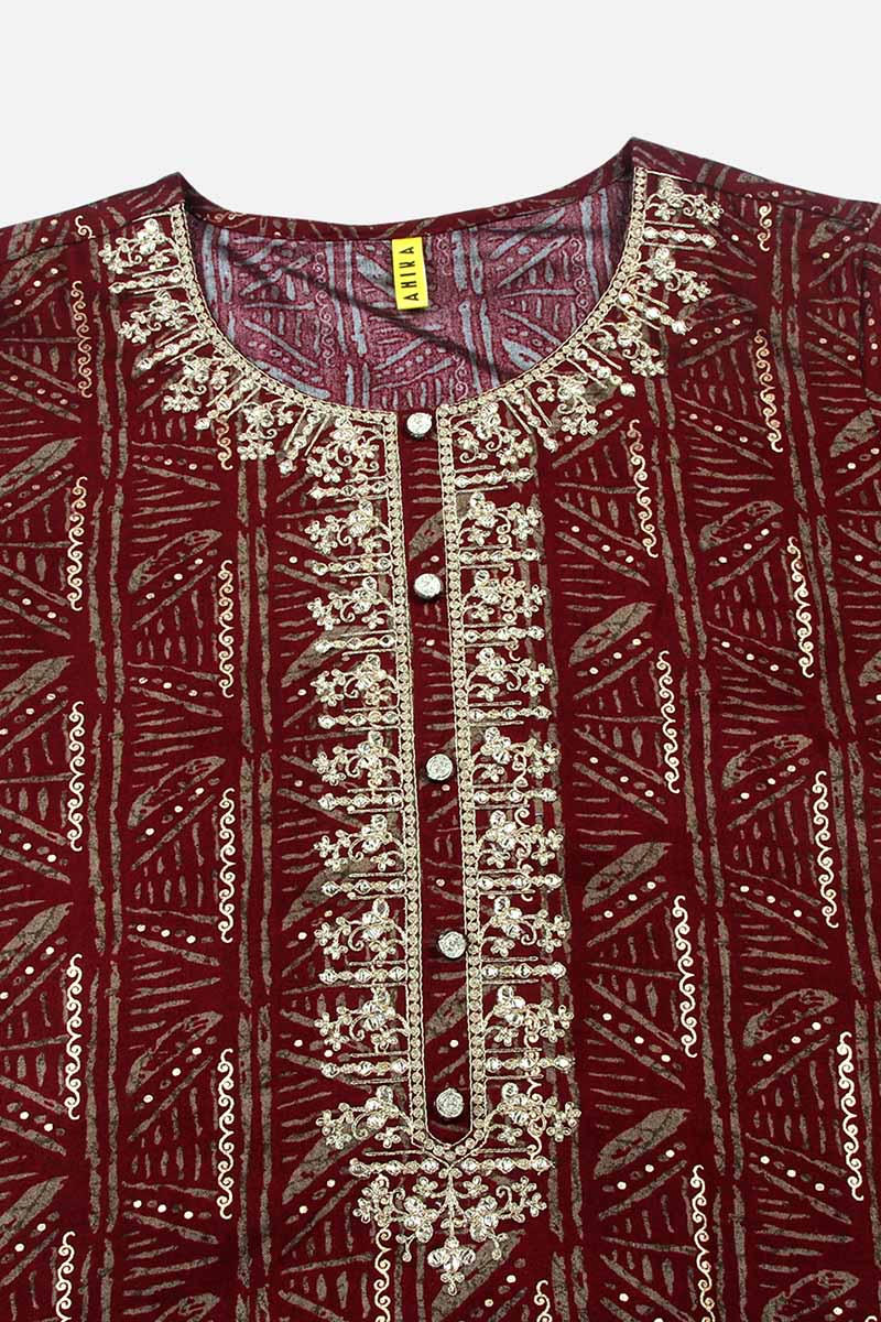 Maroon Silk Blend Ethnic Motifs Embroidered Straight Kurta 