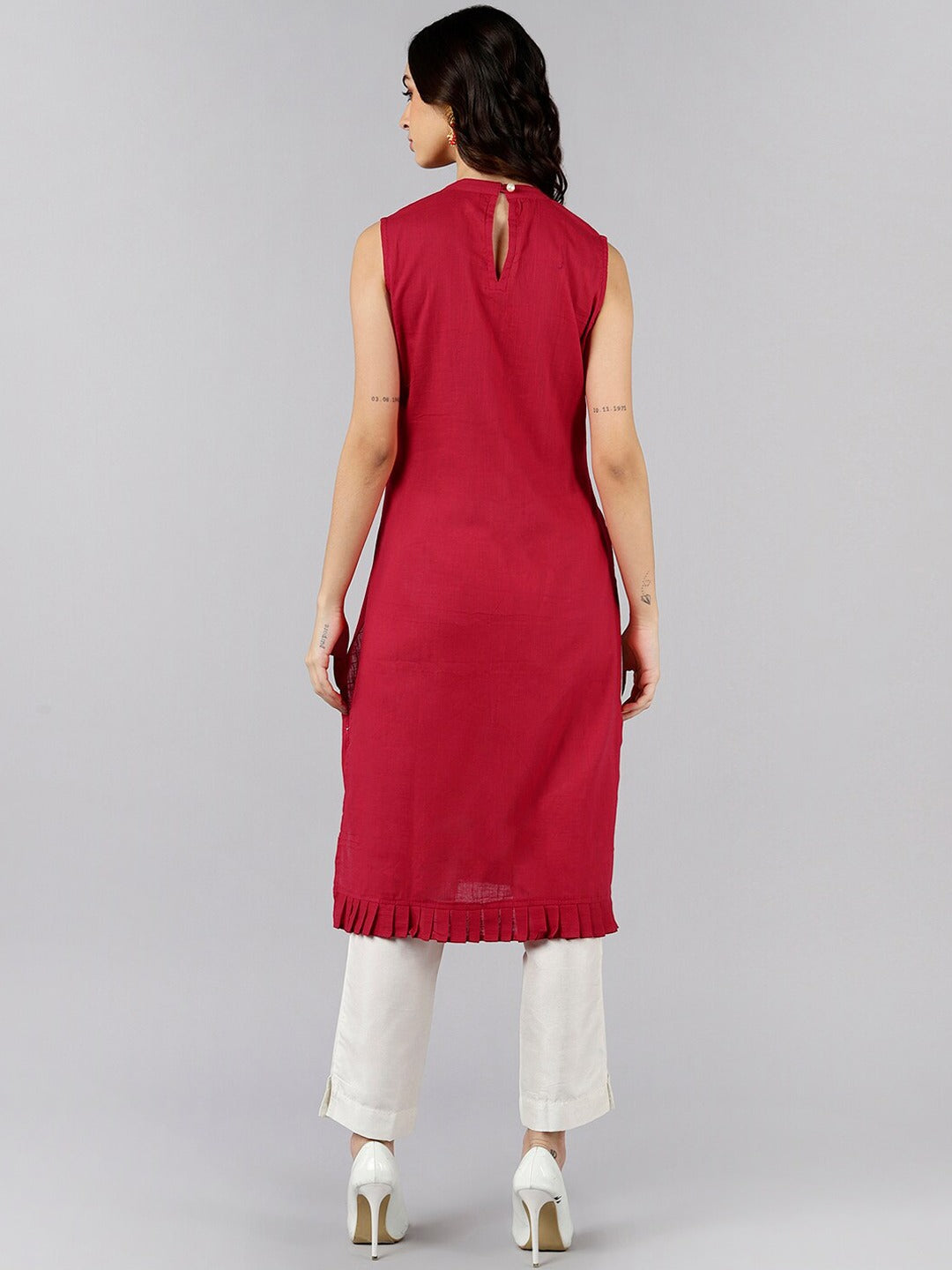 AHIKA Women Red Solid Embroidered Kurtas