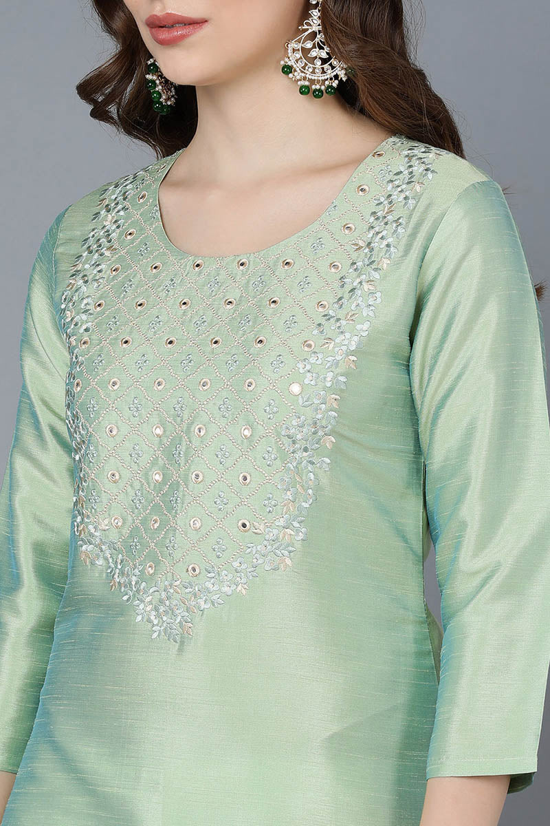 Ahika Women Sea Green Silk Embroidered Kurta 