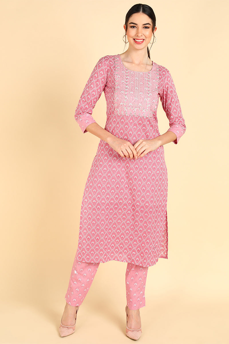 AHIKA Women Pink Printed Kurta With Trousers