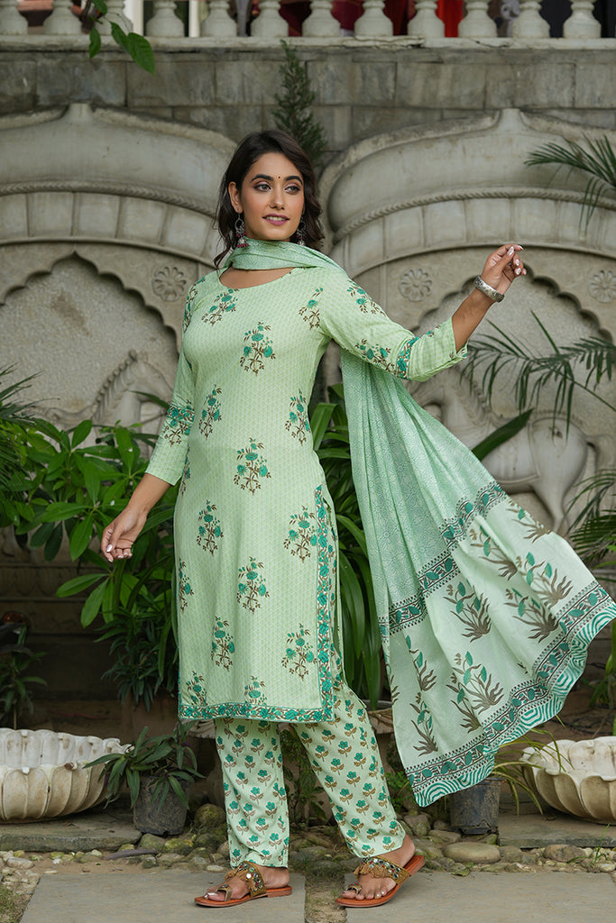 Green Pure Cotton Straight Suit Set VKSKD1263