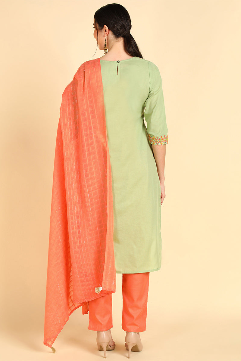 AHIKA Women Green Embroidered Kurta Trousers With Dupatta