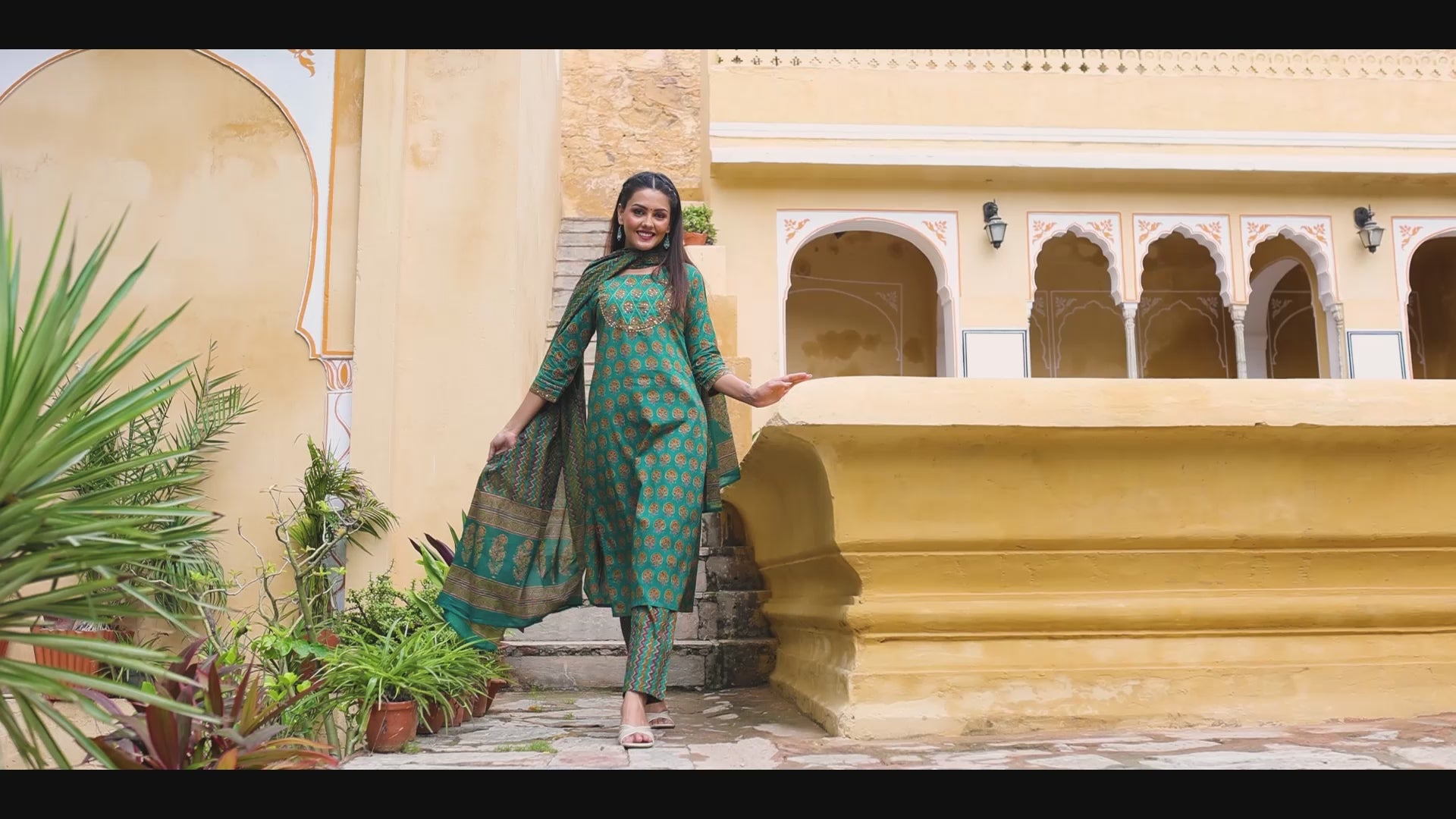 Teal Green Printed Cotton Kurta with Trousers Dupatta – Ahika