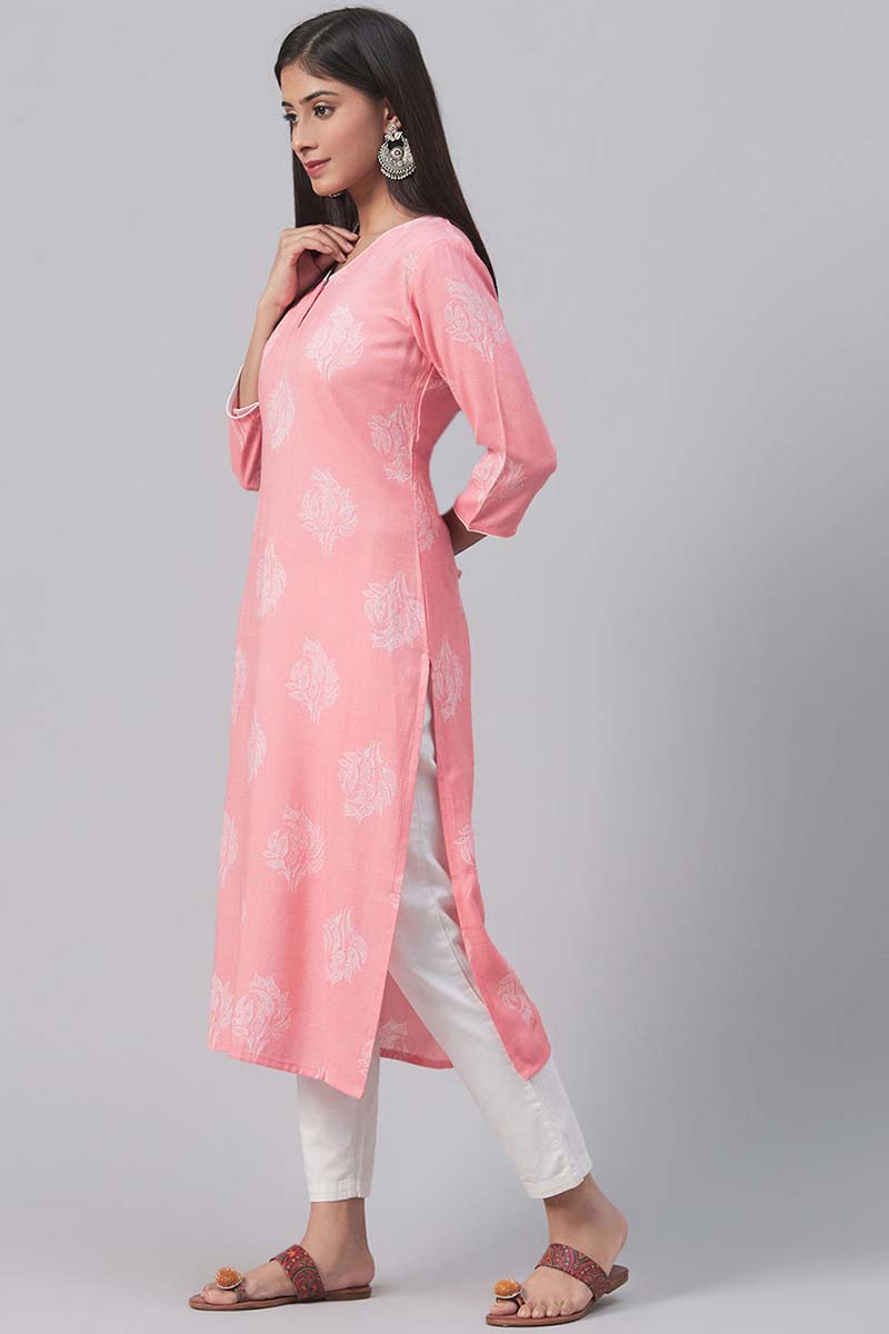 Ahika Women Pink Floral Printed Straight Kurta 